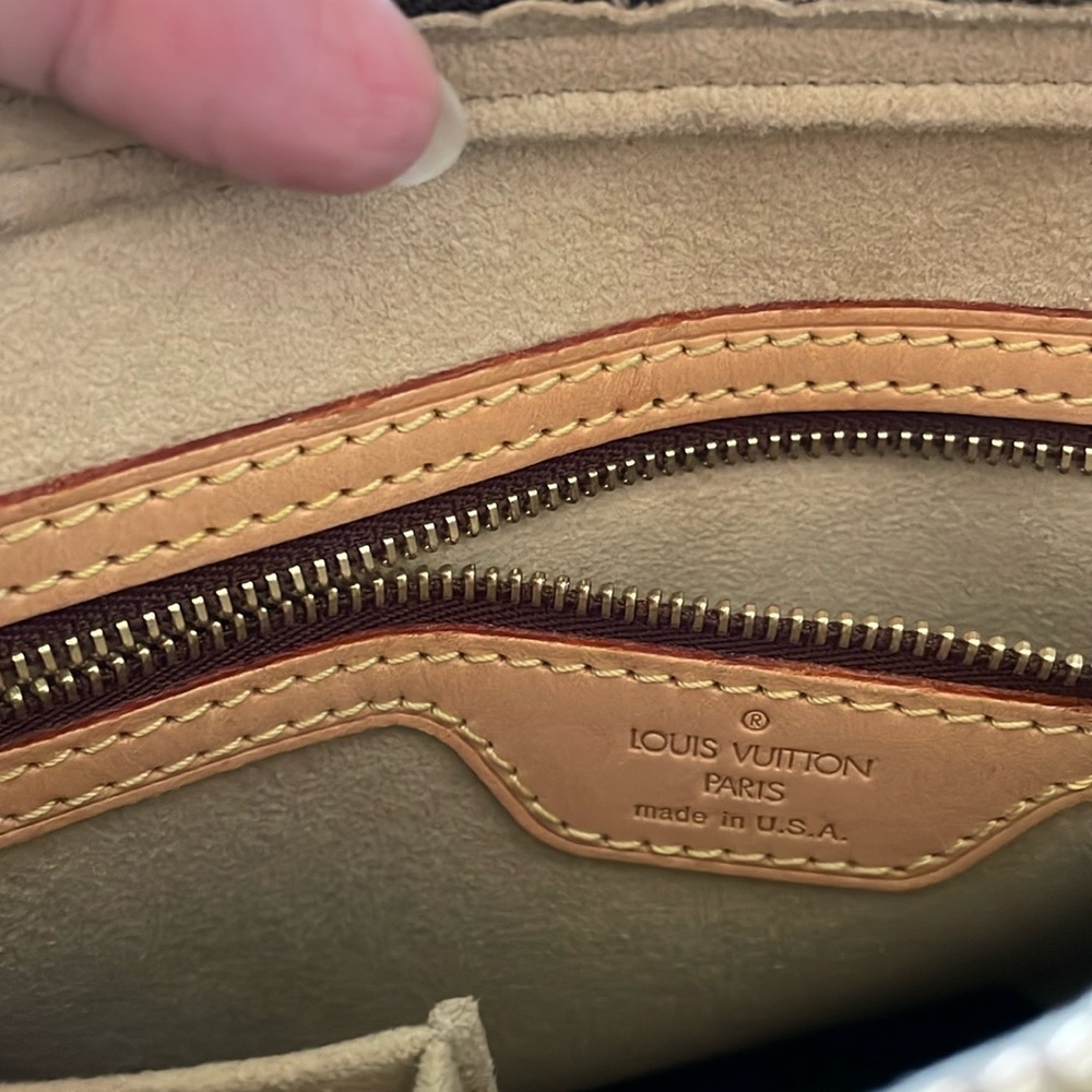 EUC Louis Vuitton Looping MM Shoulder Bag - Picture 7 of 10
